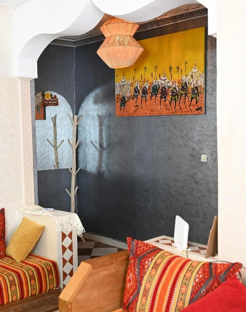 Séjour chez l'habitant Appartement DAR SARSAR airport à Marrakesh
